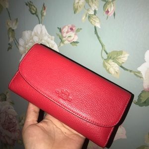 🚨💫NWT RED COACH WALLET🚨💫